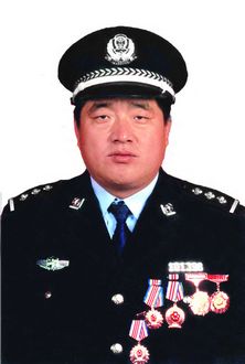 郝万忠同志事迹