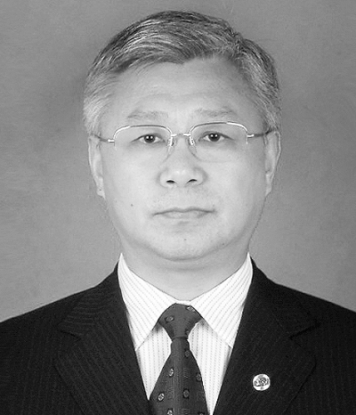 王