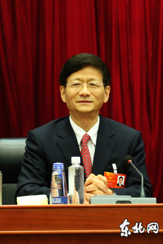 孟建柱参加我省代表团审议政府工作报告。 魏义松 摄