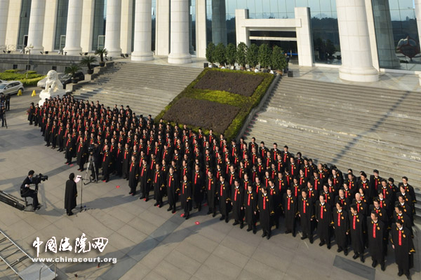 福建高院举办“公众开放日”暨法官宣誓仪式