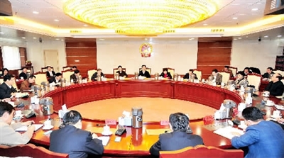 曹建明：坚持有腐必惩推进自身反腐倡廉建设