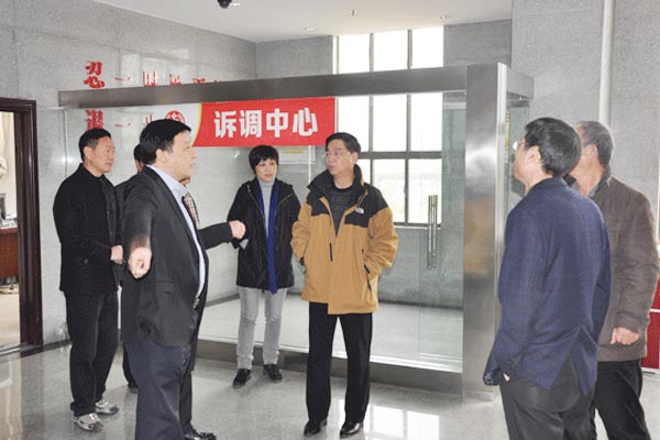 江西：诉讼服务中心建设要近民便民为民