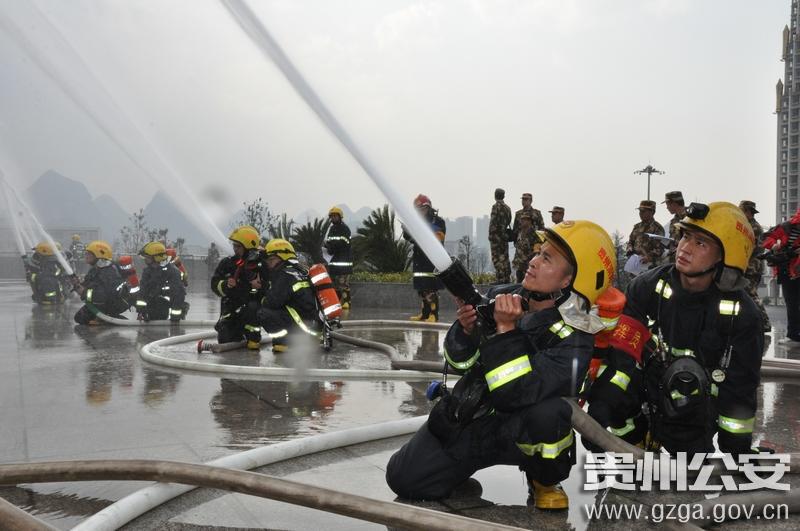 贵州消防举办建筑跨区域灭火救援实战演练