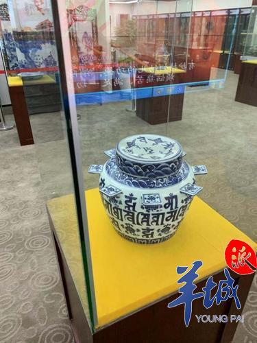 看似精美的古玩实为不值钱的工艺品