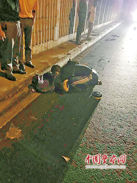 浙江民警 人工呼吸 救助受伤群众 生命之吻